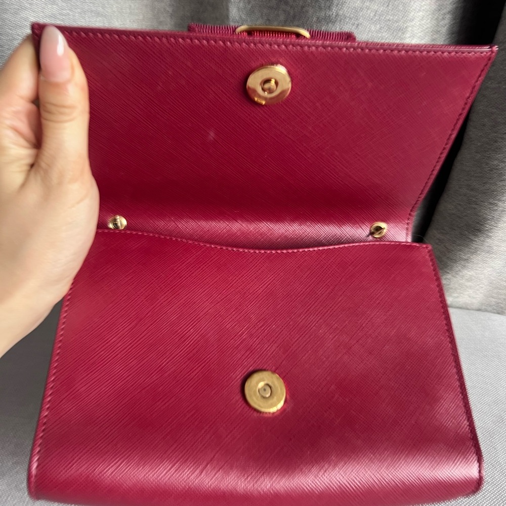 Salvatore Ferragamo Burgundy Crossbody Bag with Gold Chain - Picture 10 of 12